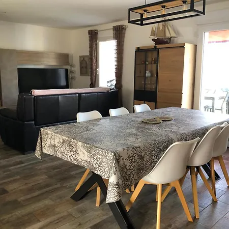 Maison Oleron Au Calme Avec Piscine Dom wakacyjny Le Château-dʼOléron
